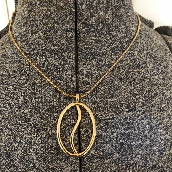 Vintage 70’s gold ying yang snake chain necklace - Picture 1 of 5